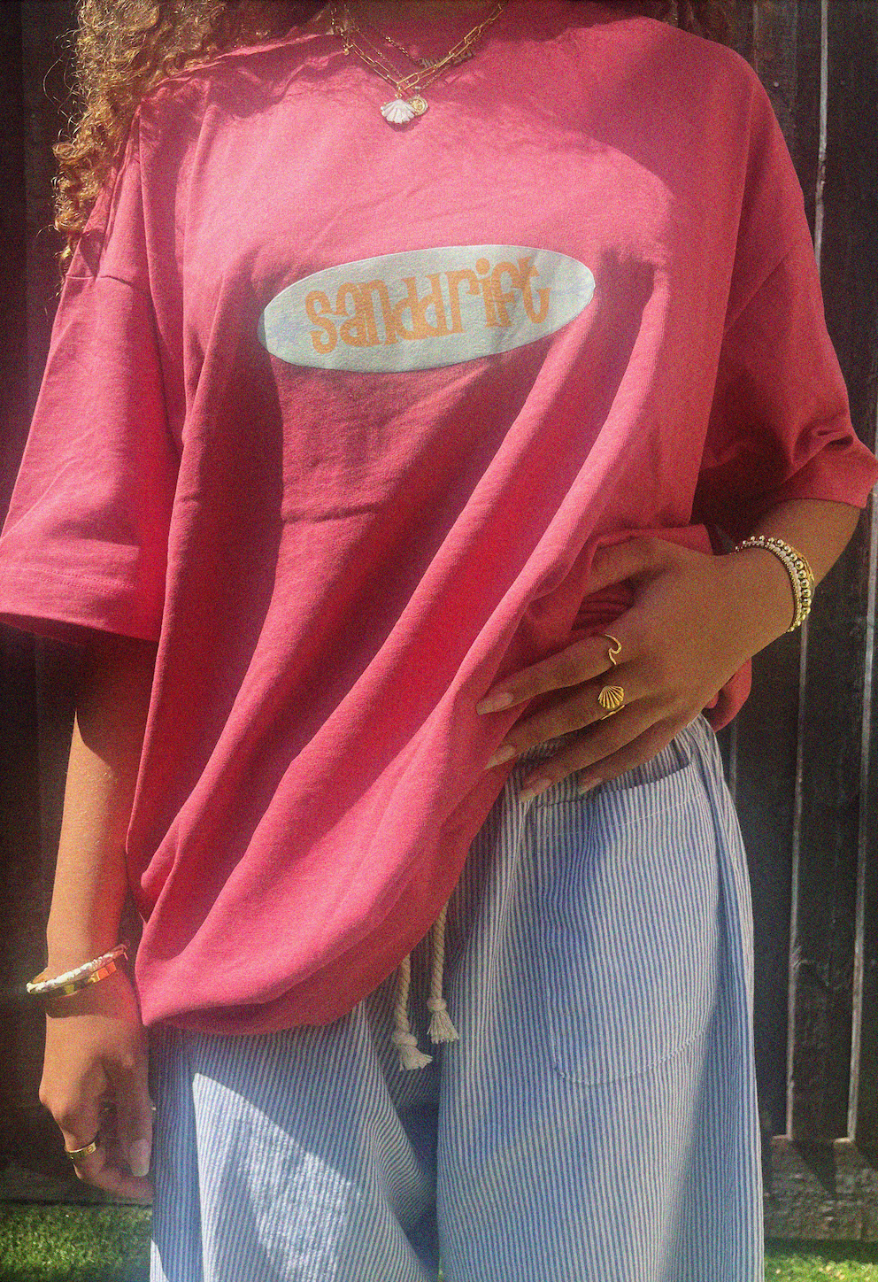 OVERSIZED SALMON SURFBOARD T-SHIRT