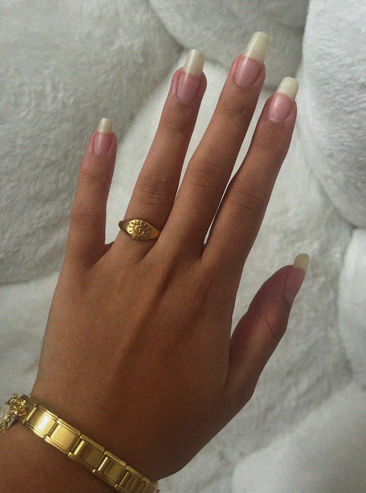 ENGRAVED SOLARA RING